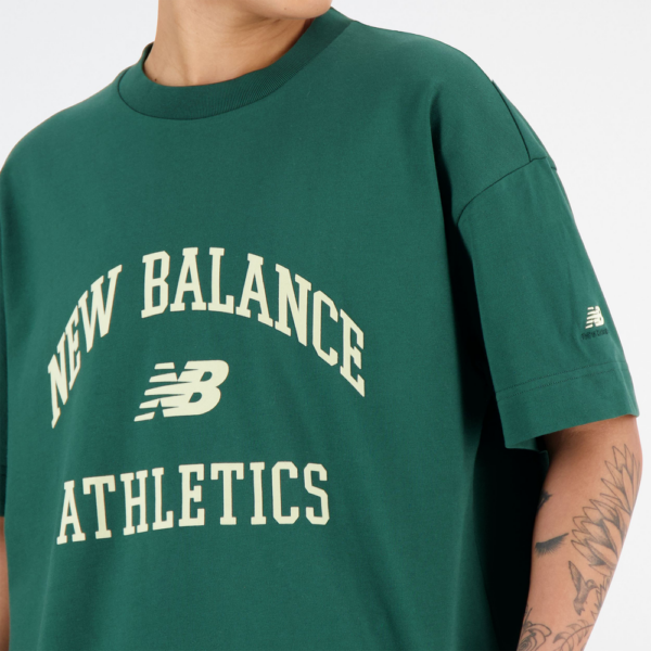 Женская футболка New Balance WT33551NWG