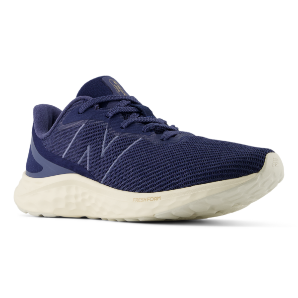 Мужская обувь New Balance MARISAN4