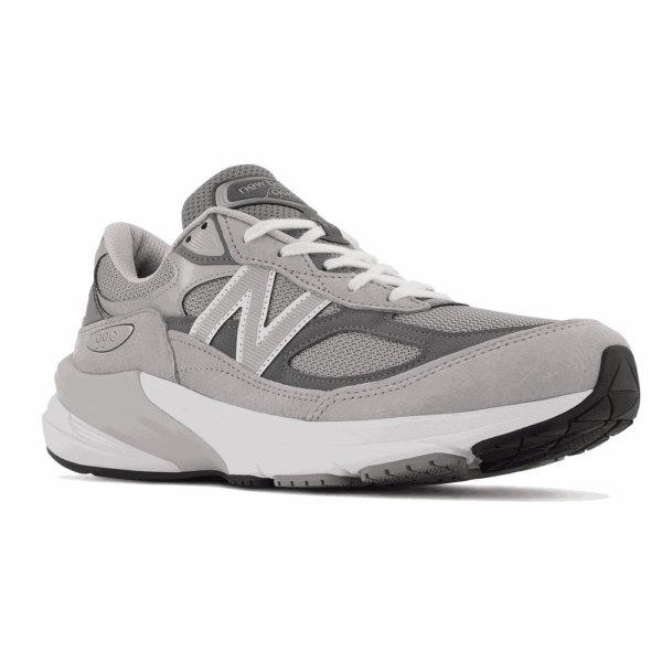 Мужская обувь New Balance M990GL6