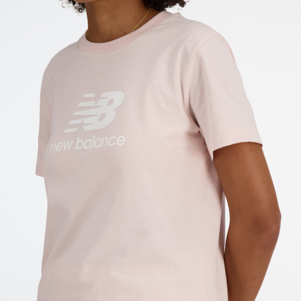 Женская футболка New Balance WT41502OUK