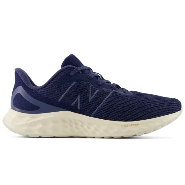 Мужская обувь New Balance MARISAN4