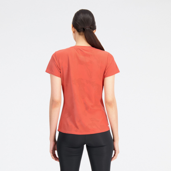Женская футболка New Balance WT33281ASU