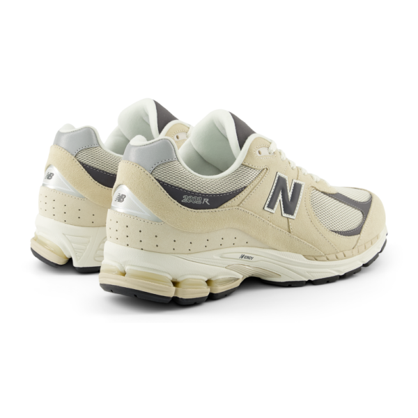 Обувь унисекс New Balance M2002RFA