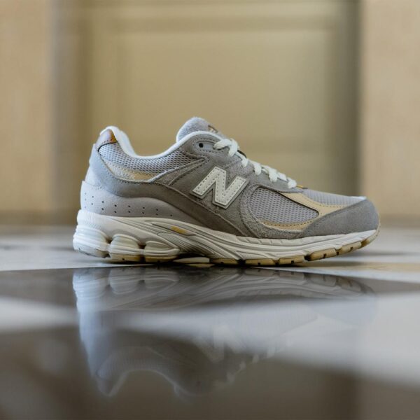 Обувь унисекс New Balance M2002RSB